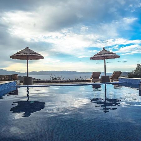 Evexia Villa Tholos  Dış mekan fotoğraf